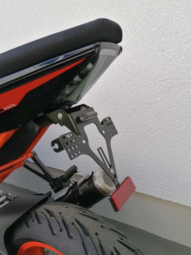 Kurzer kennzeichenhalter evo - kurzer,